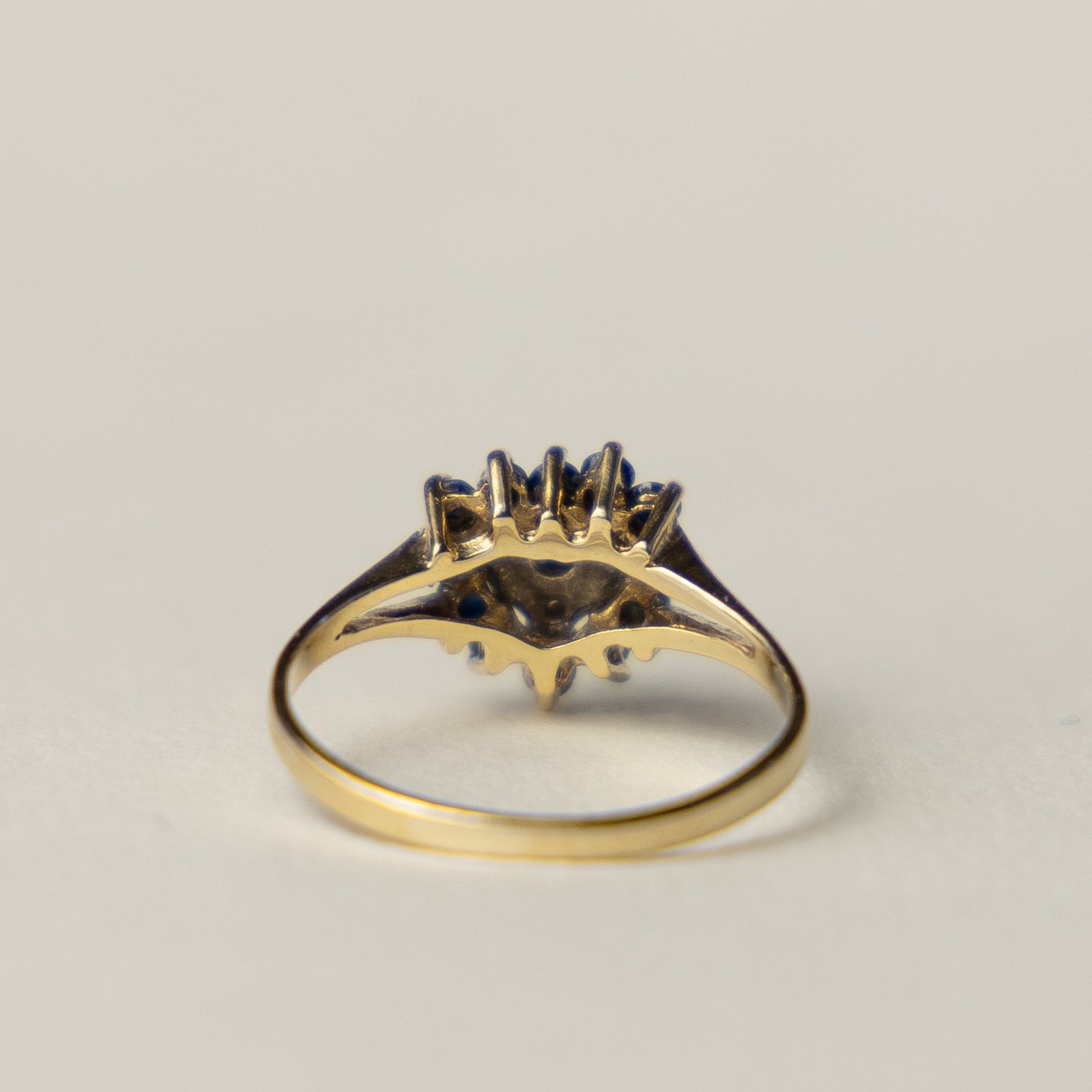 9 carat heart cluster diamond and sapphire