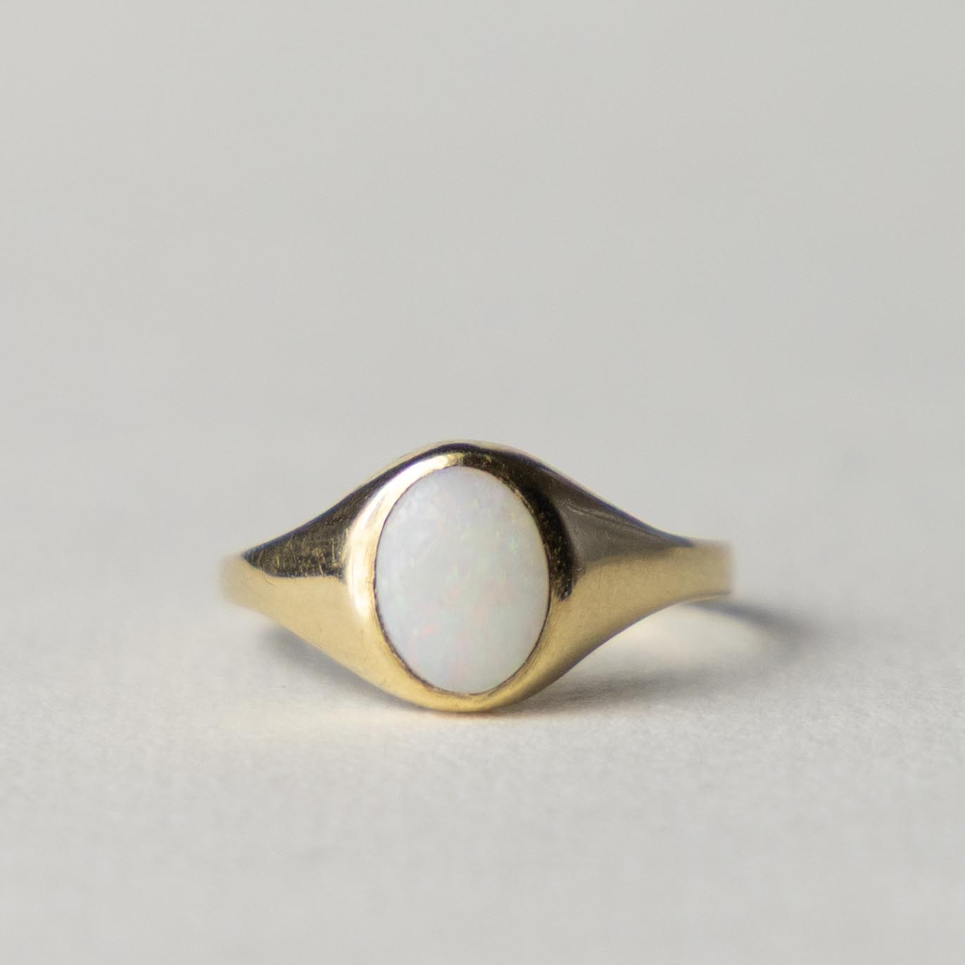 9ct opal signet ring