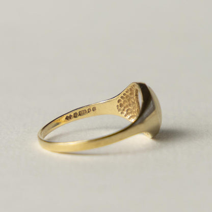 9ct opal signet ring