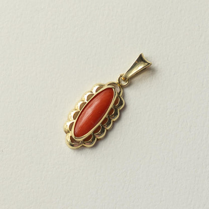 14ct coral pendant