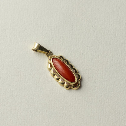 14ct coral pendant