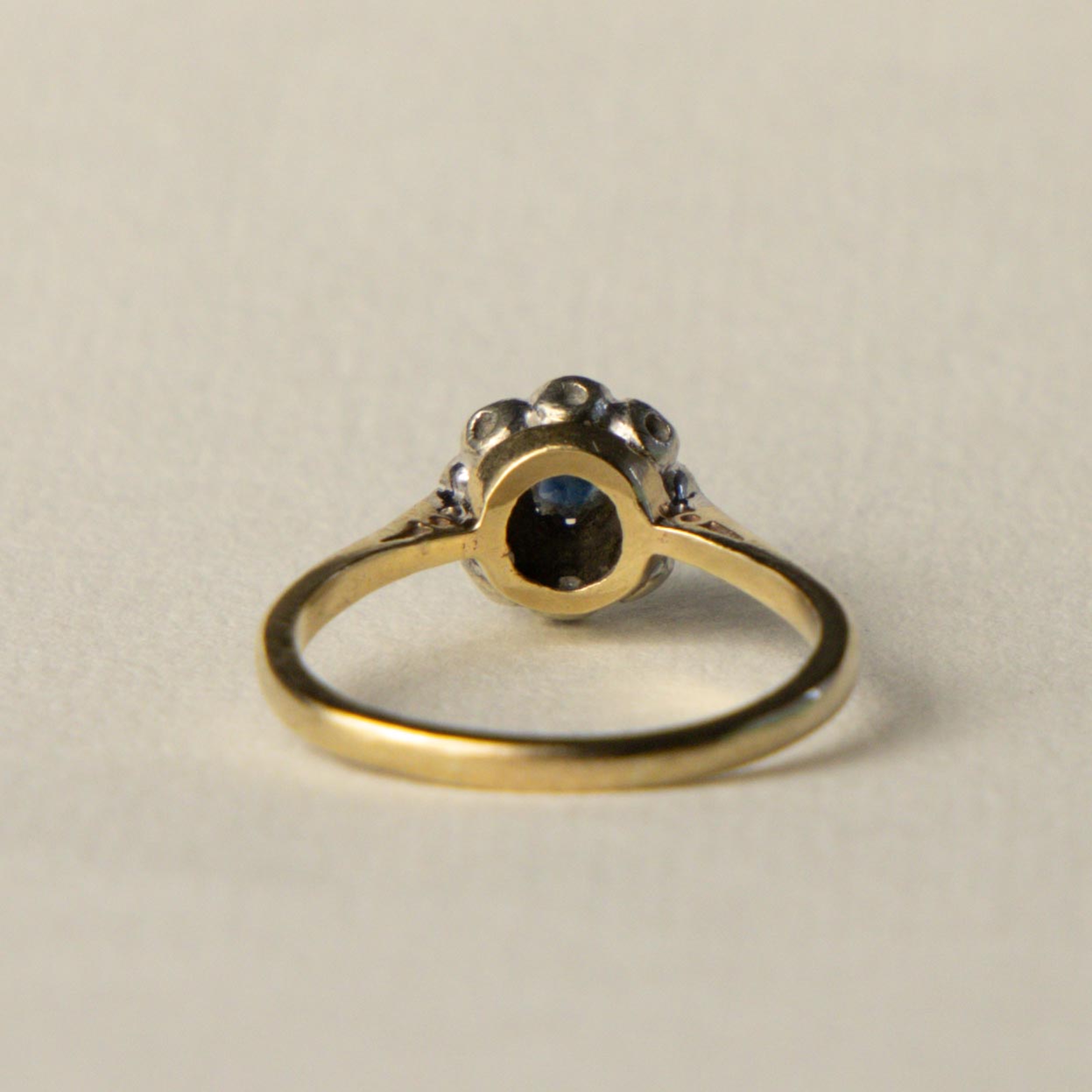 9ct sapphire & diamond flower cluster ring
