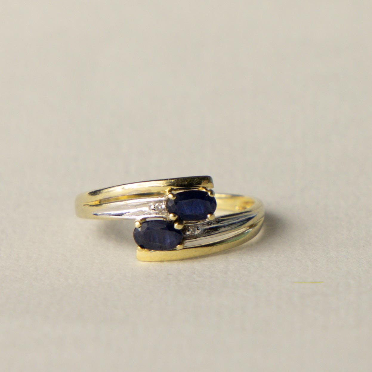 14ct sapphire & diamond toi et moi ring