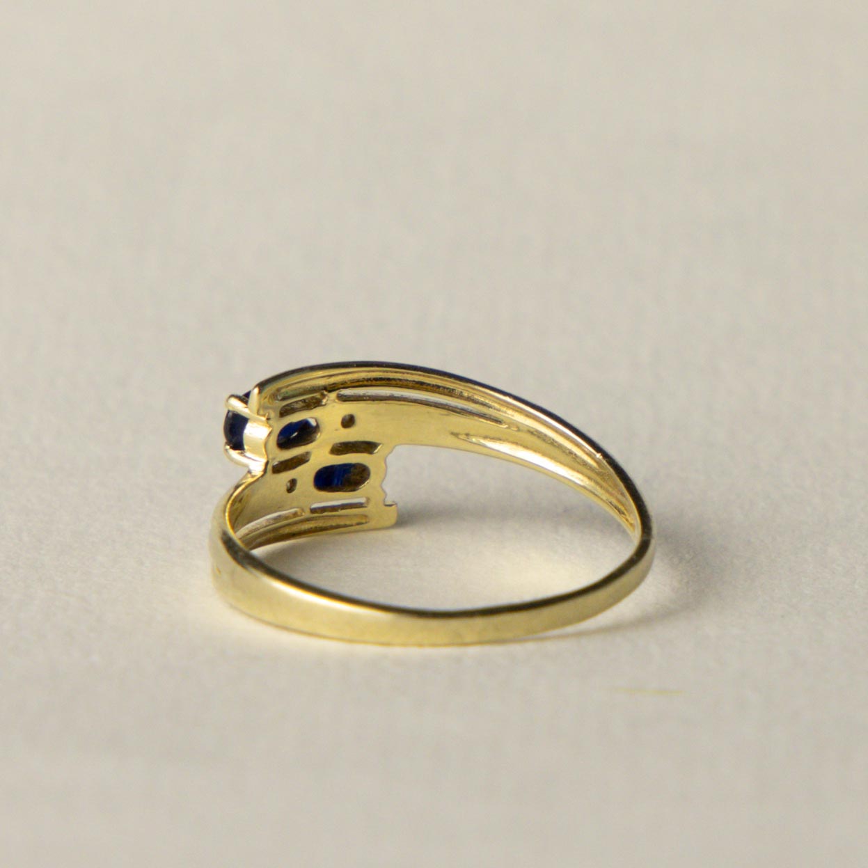 14ct sapphire & diamond toi et moi ring