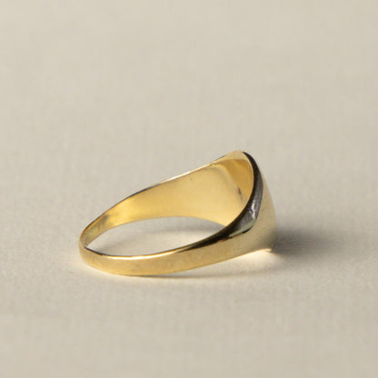 9ct diamond starburst signet ring