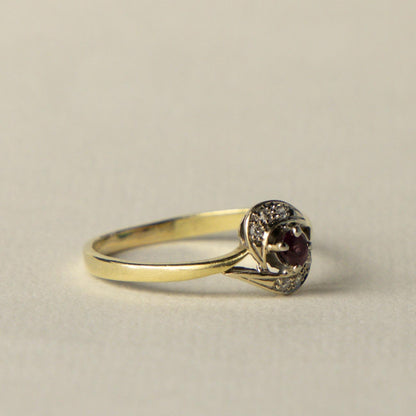 14ct ruby diamond ring