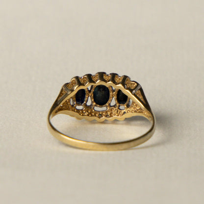 9ct trilogy sapphire & diamond