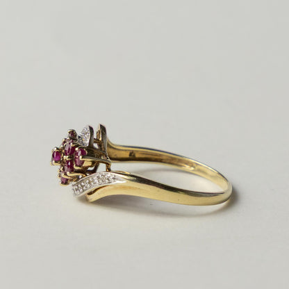 9ct ruby & diamond twist ring