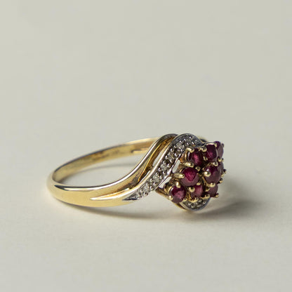 9ct ruby & diamond twist ring