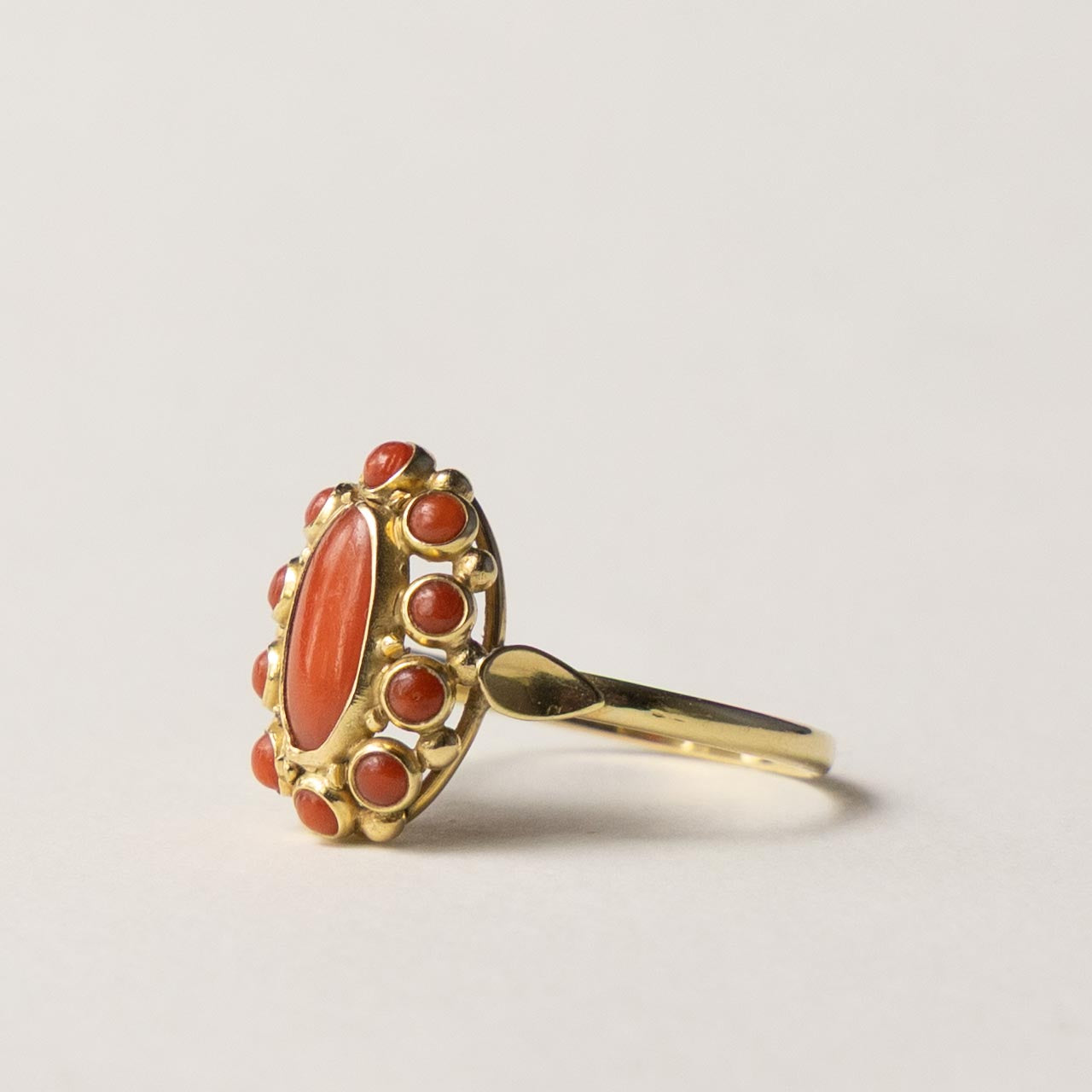 14ct coral cluster ring