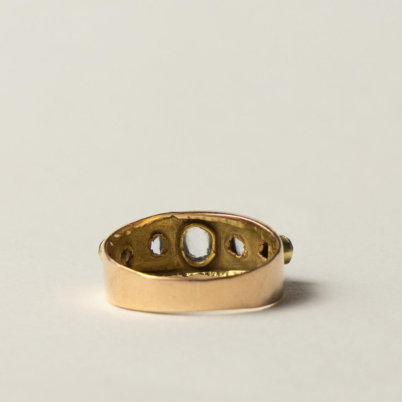 14ct gold aquamarine ring