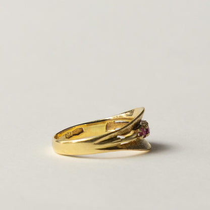 18ct organic ruby row ring