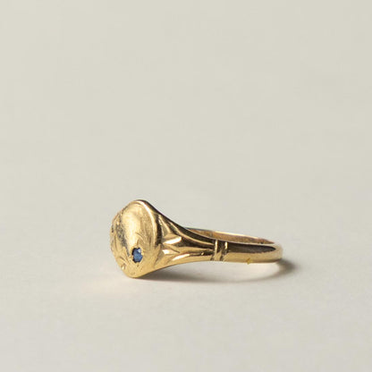 9ct signet ring sapphire
