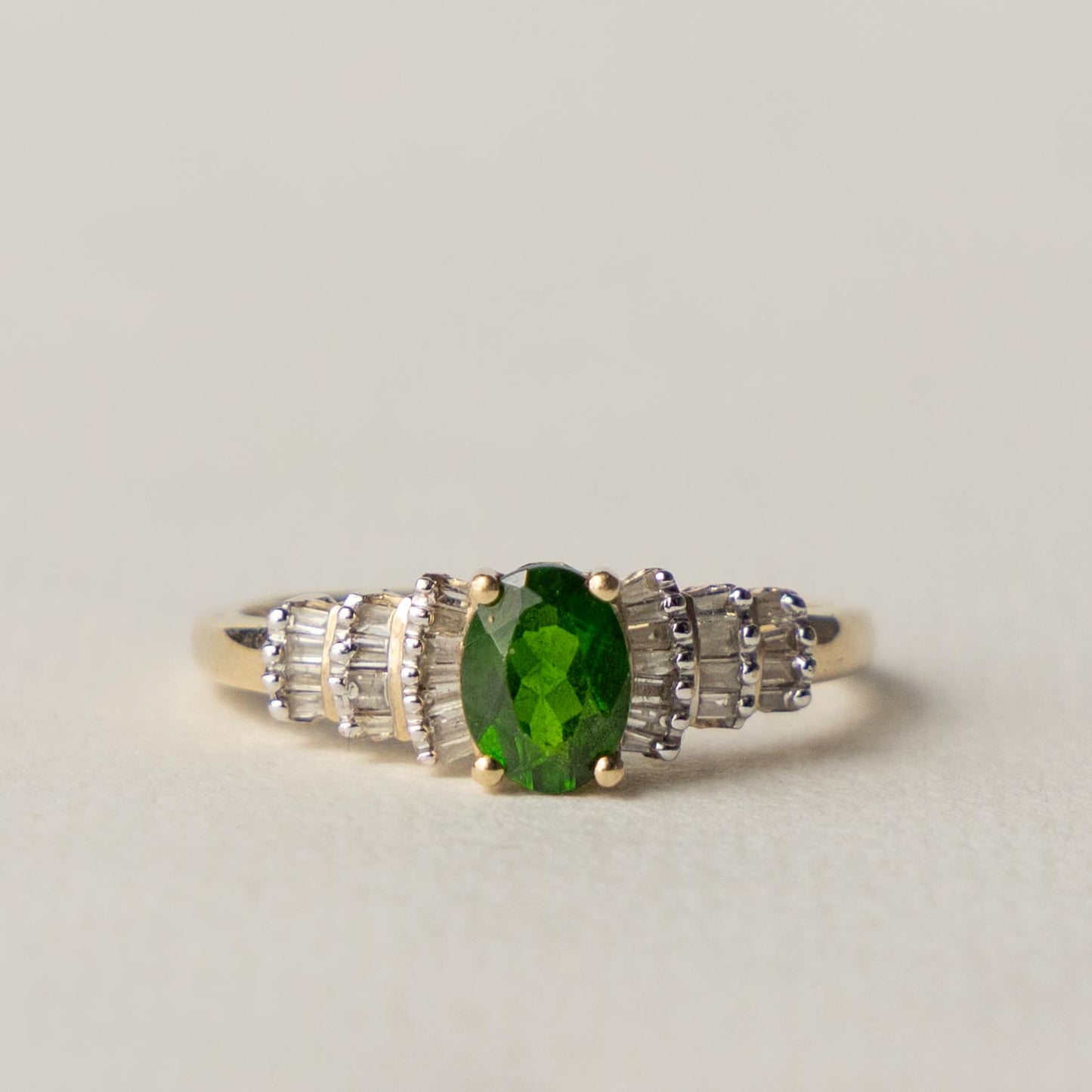 9ct diopside diamond ring