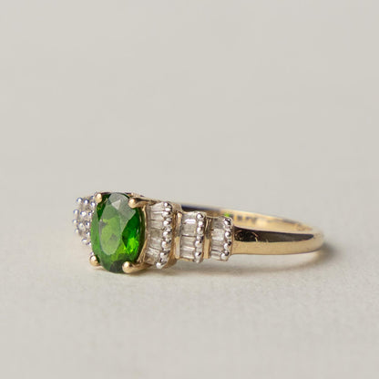 9ct diopside diamond ring