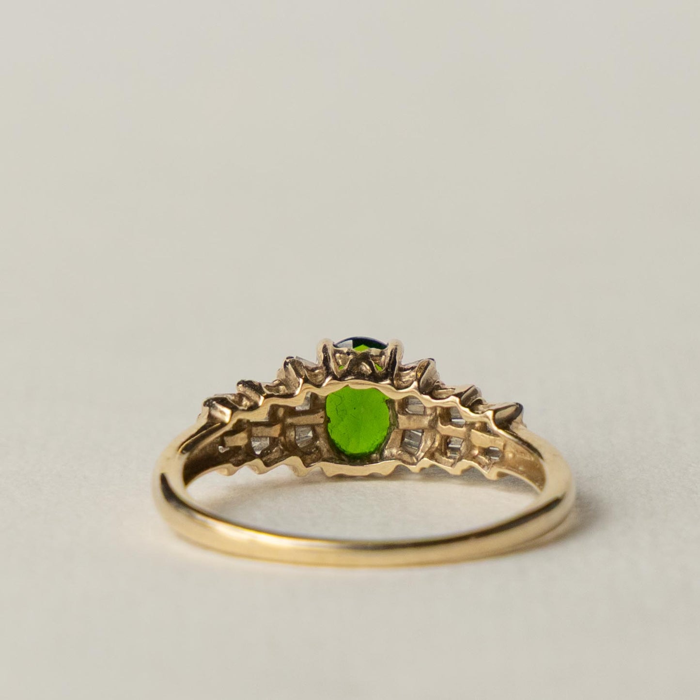 9ct diopside diamond ring