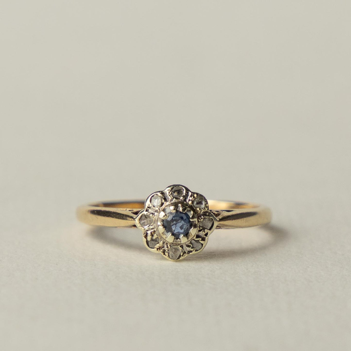 9ct tanzanite & diamond flower cluster ring