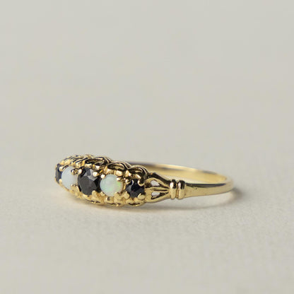 9ct opal & sapphire ring