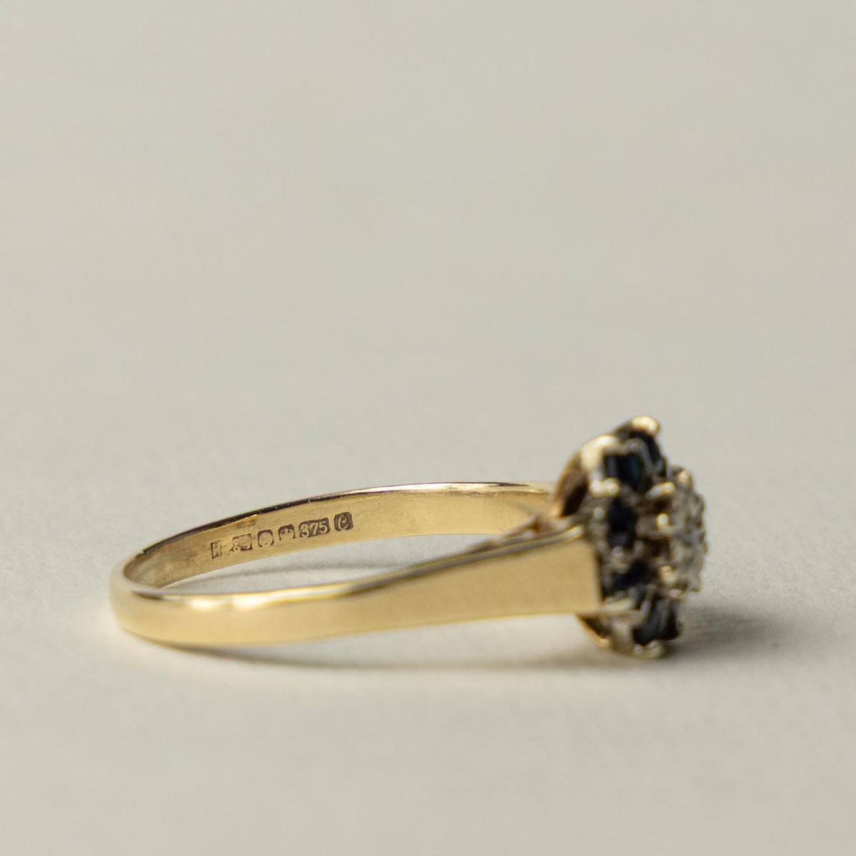 9ct sapphire & diamond flower cluster