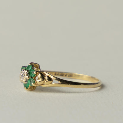 9ct emerald & diamond flower cluster ring
