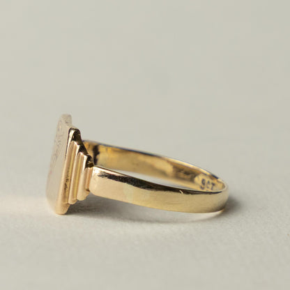 9ct engraved signet ring