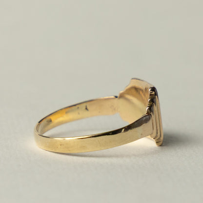 9ct engraved signet ring