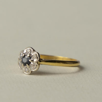antique Edwardian 18ct sapphire & diamond cluster ring