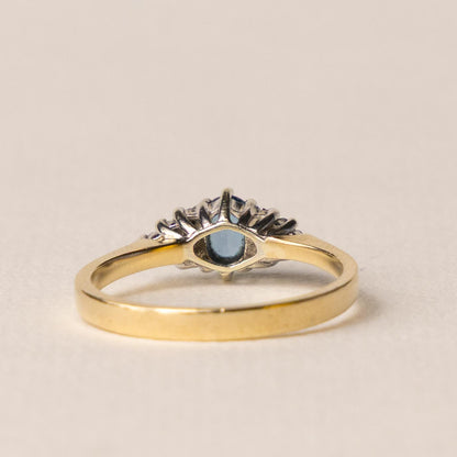 9ct topaz & diamond cluster ring