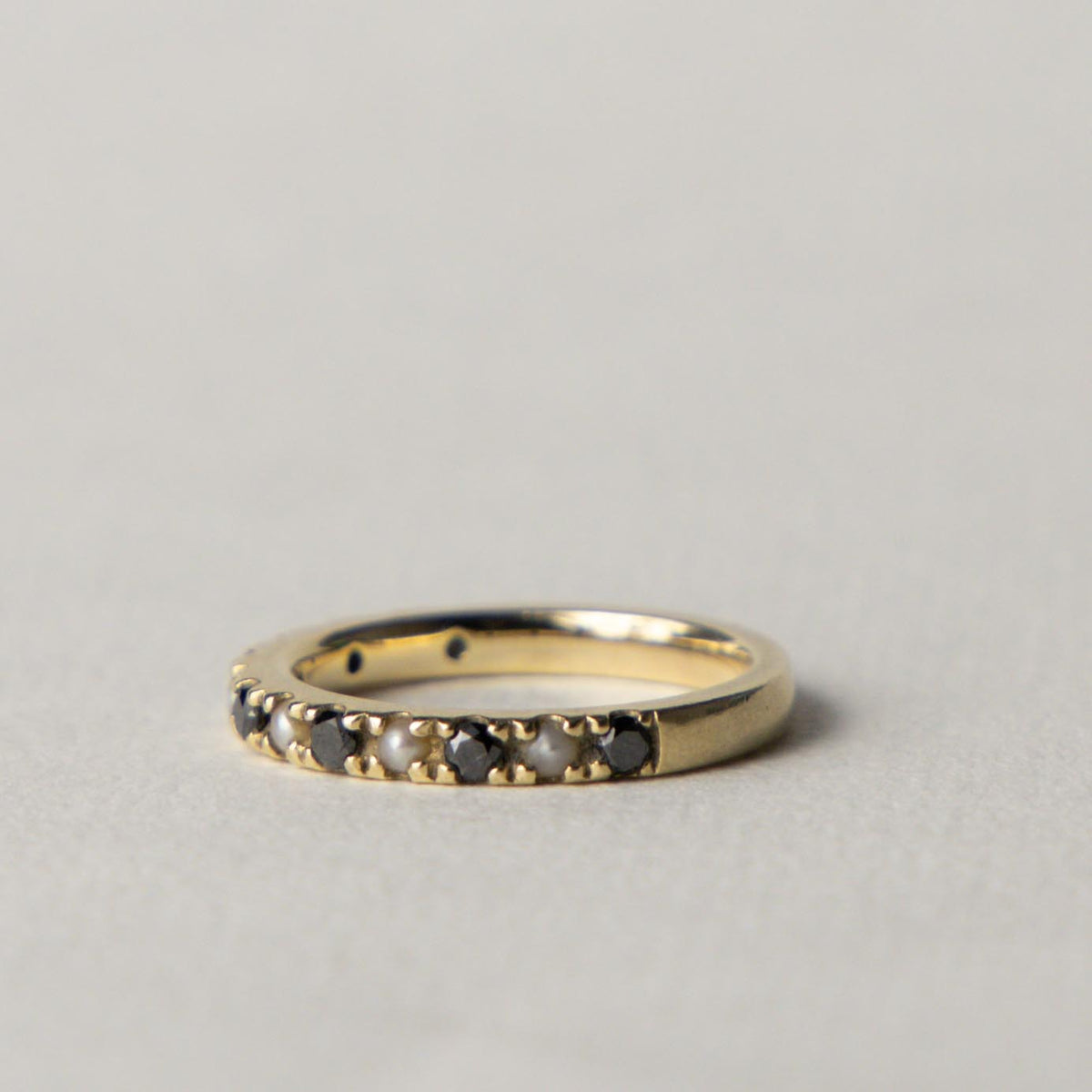 10ct pearl & sapphire ring