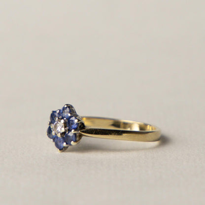 9ct sapphire & diamond flower cluster ring