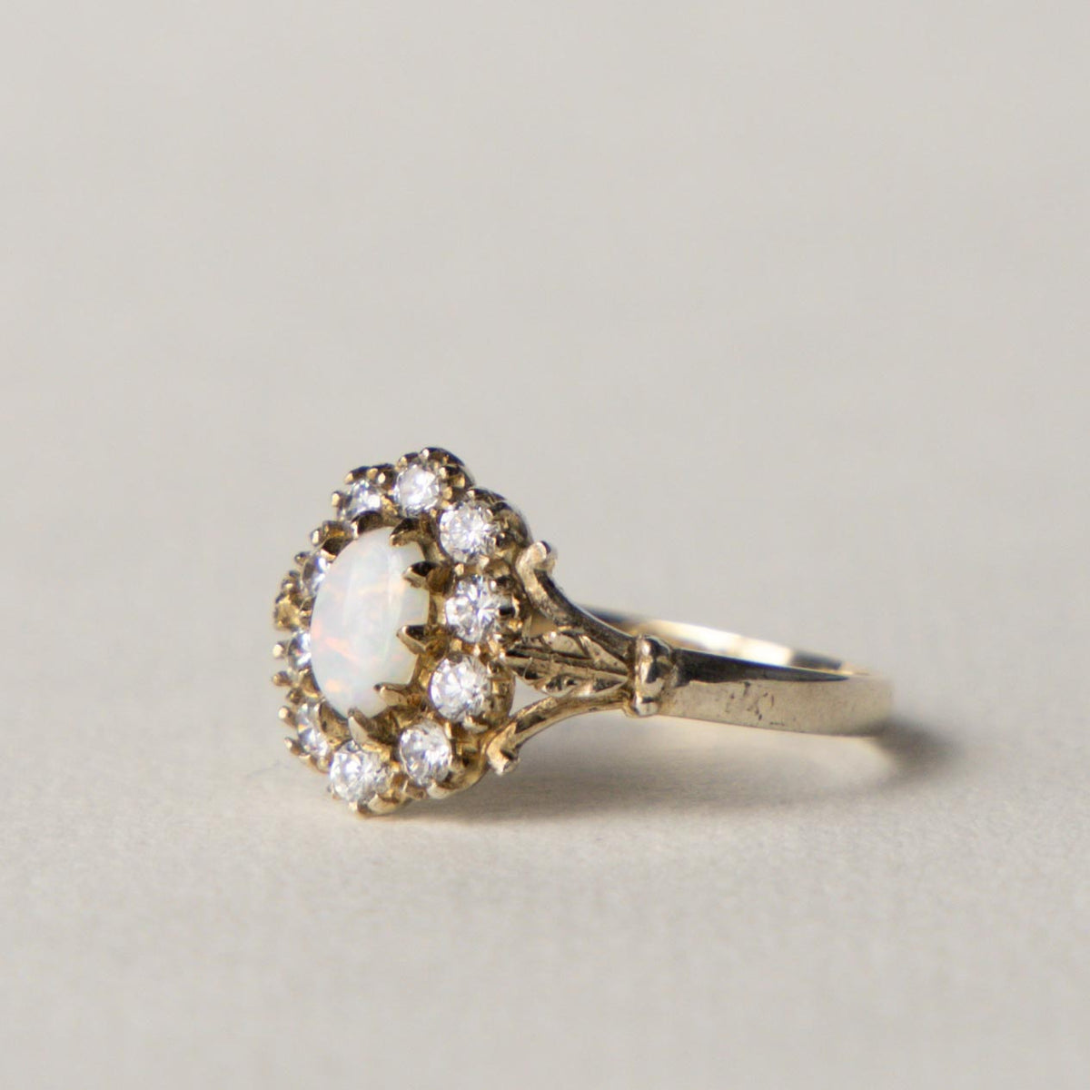 9ct opal & zirconia cluster