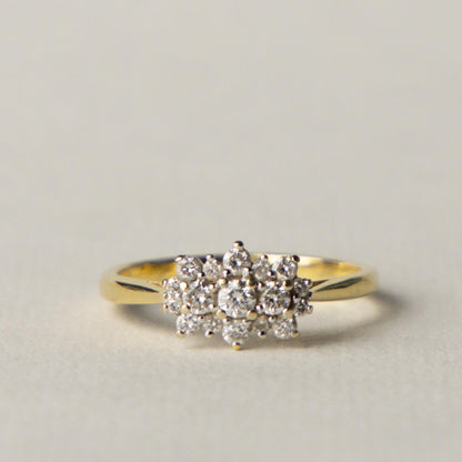 18ct diamond cluster ring