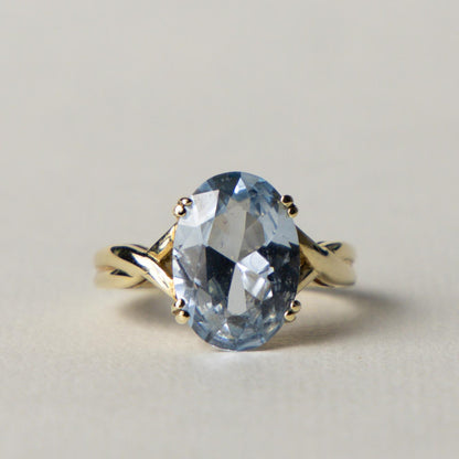 9ct blue topaz solitaire