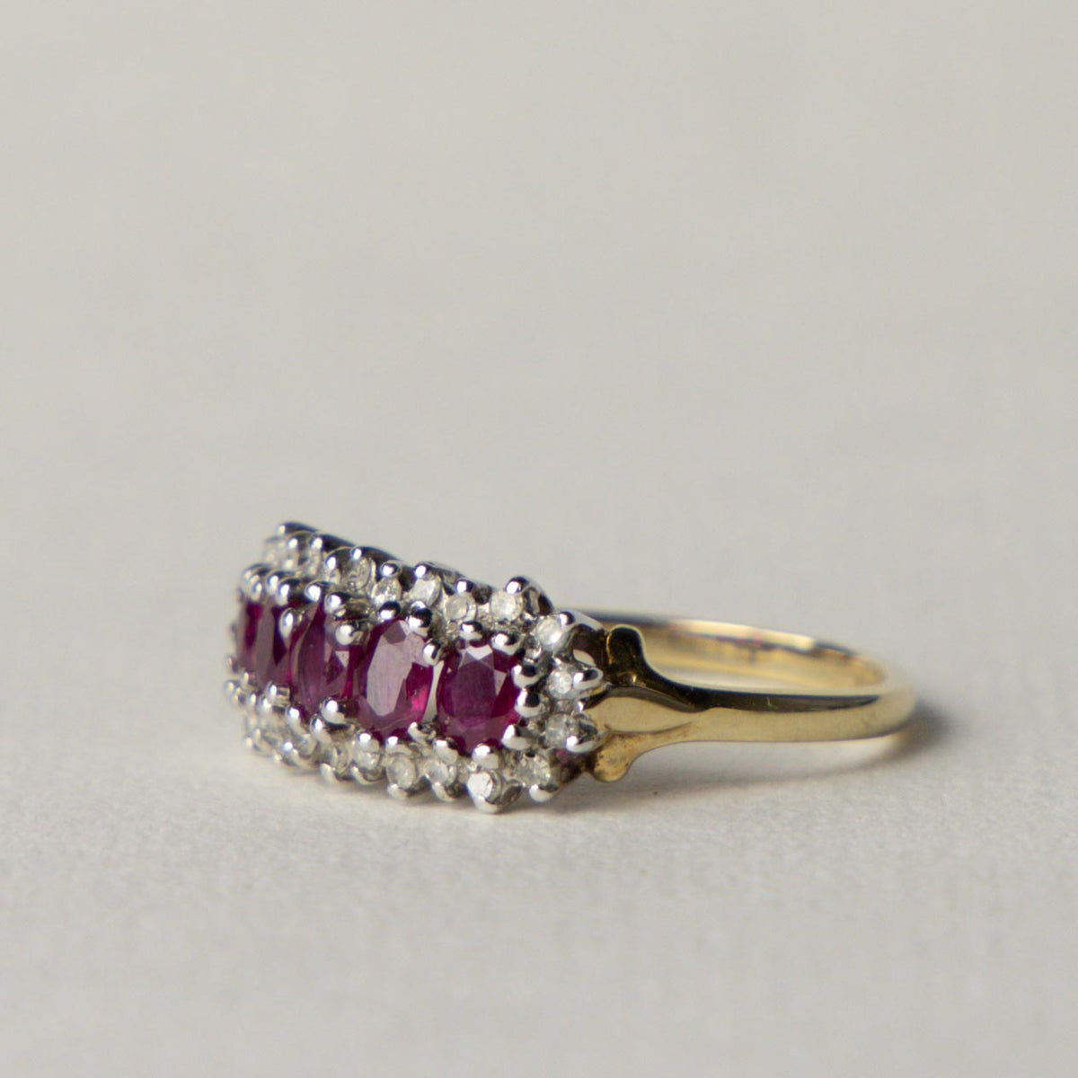 9ct ruby & diamond cluster