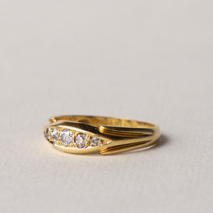 Edwardian 18ct diamond row