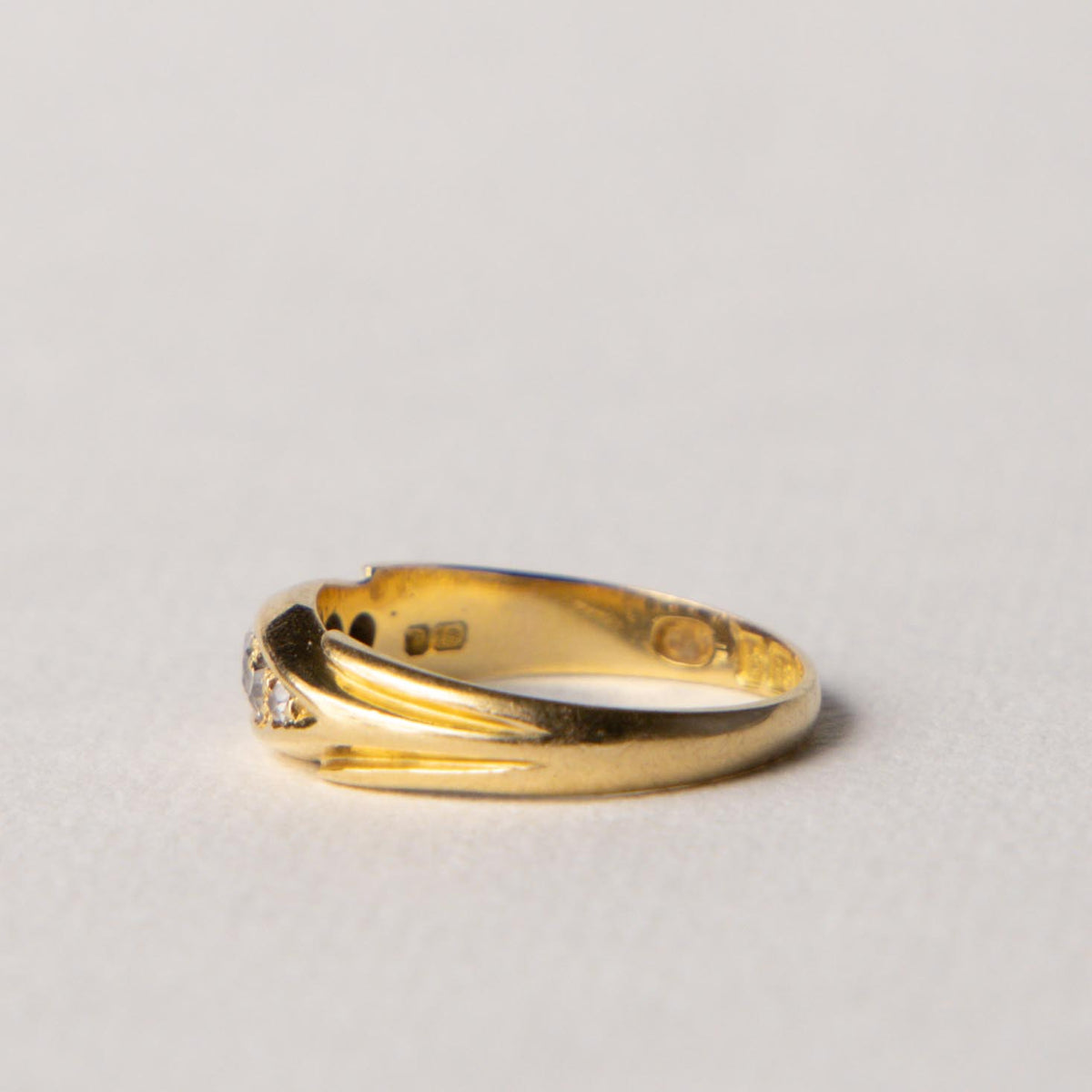 Edwardian 18ct diamond row