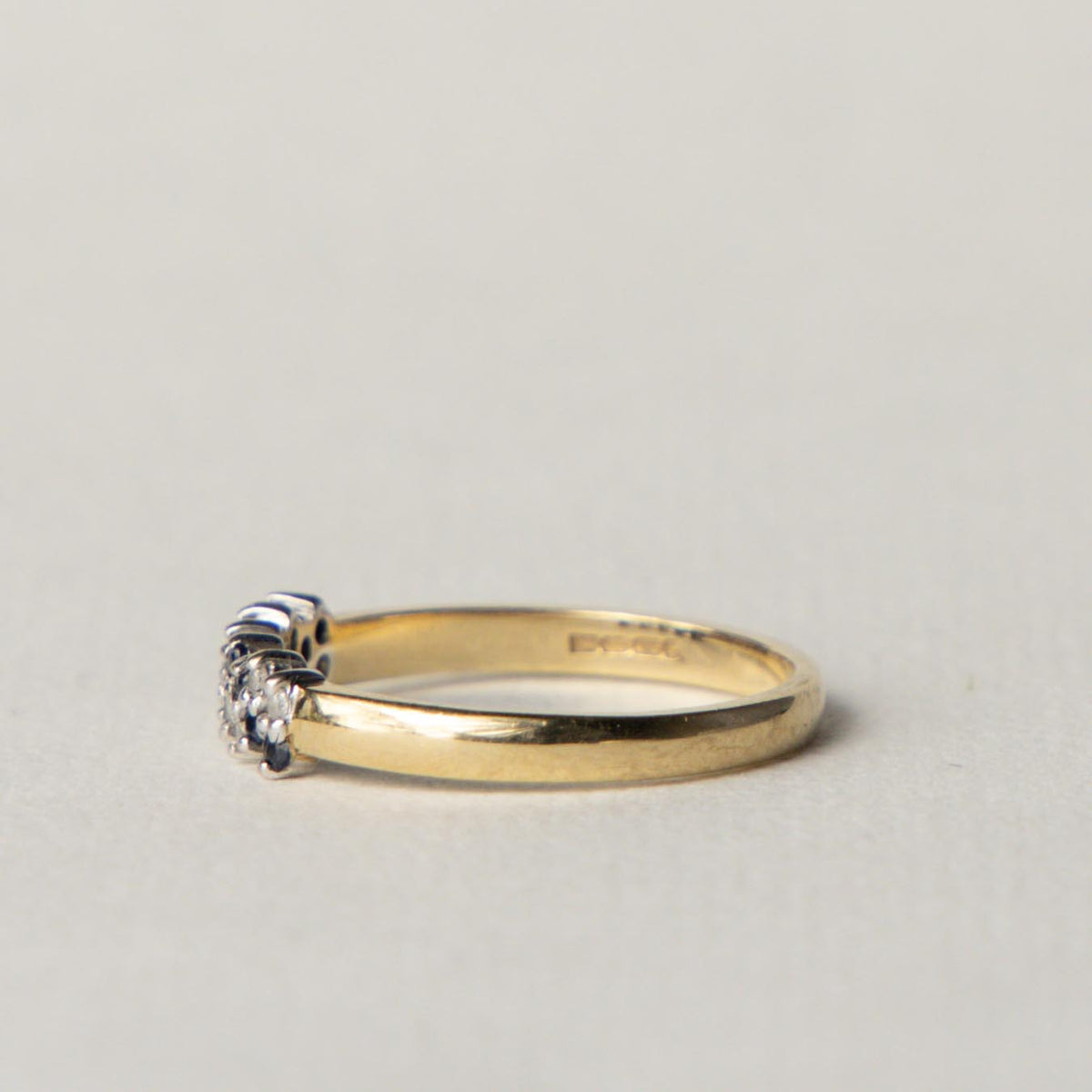 9ct sapphire & diamond wave cluster