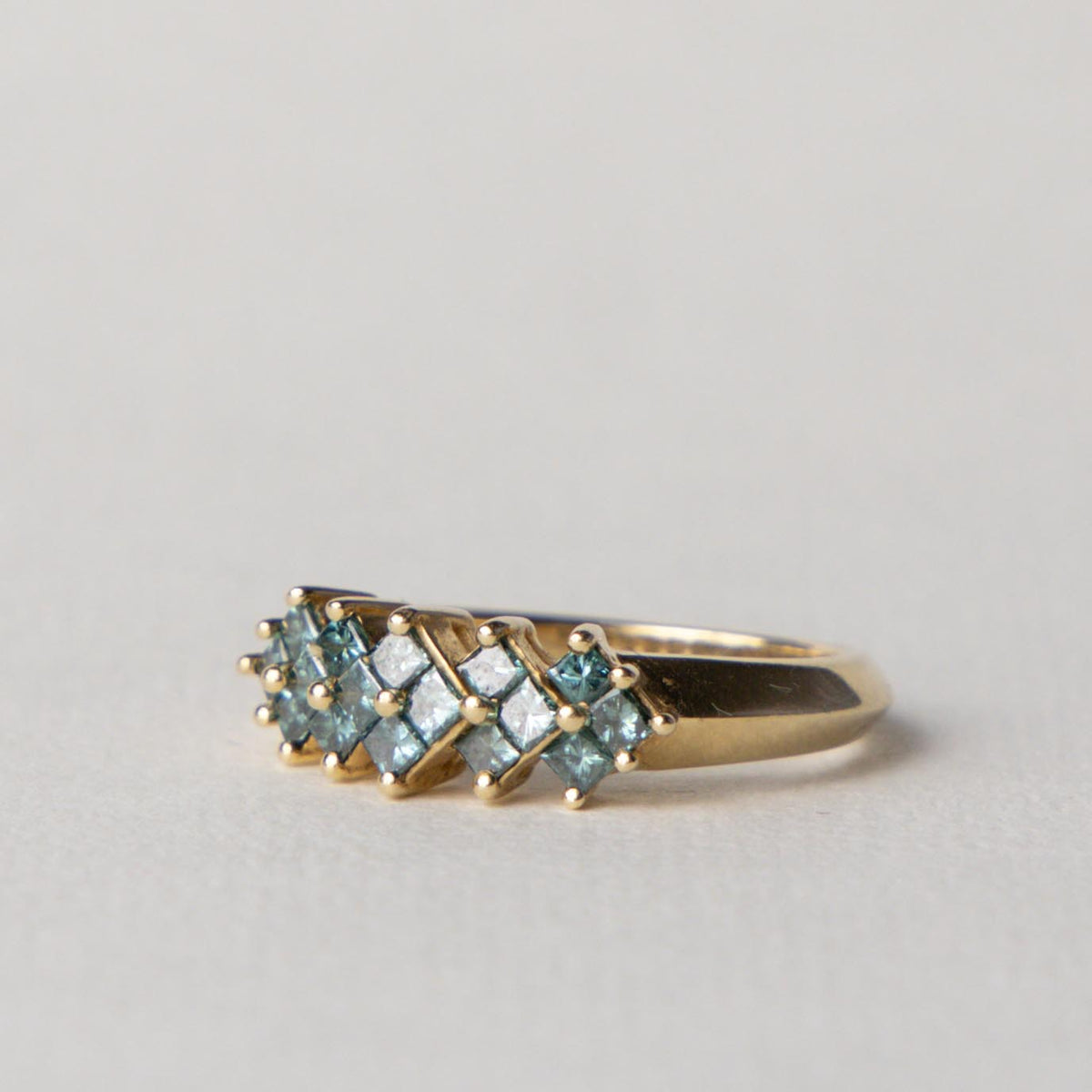 14ct blue diamond cluster ring