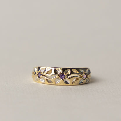 9 carat flower band ring
