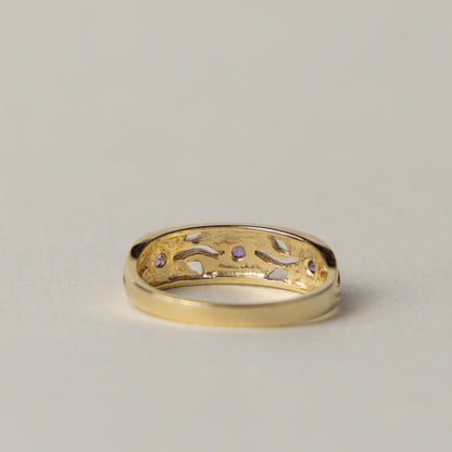 9 carat flower band ring