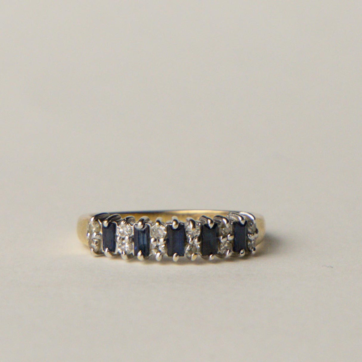 9ct sapphire & diamond row ring