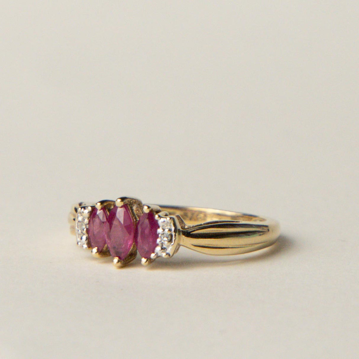 9ct ruby & diamond trilogy ring