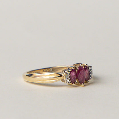 9ct ruby & diamond trilogy ring