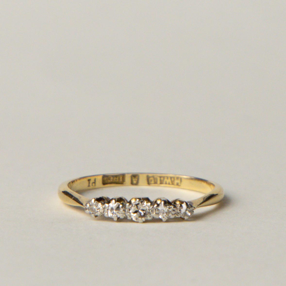 antique Art Deco 18ct gold old cut diamond row ring