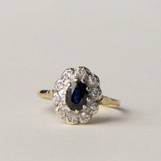9ct Diana sapphire & diamond halo ring