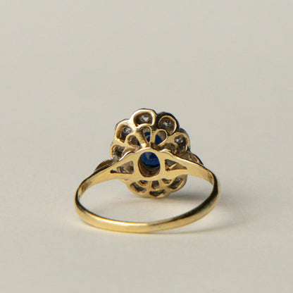 9ct Diana sapphire & diamond halo ring