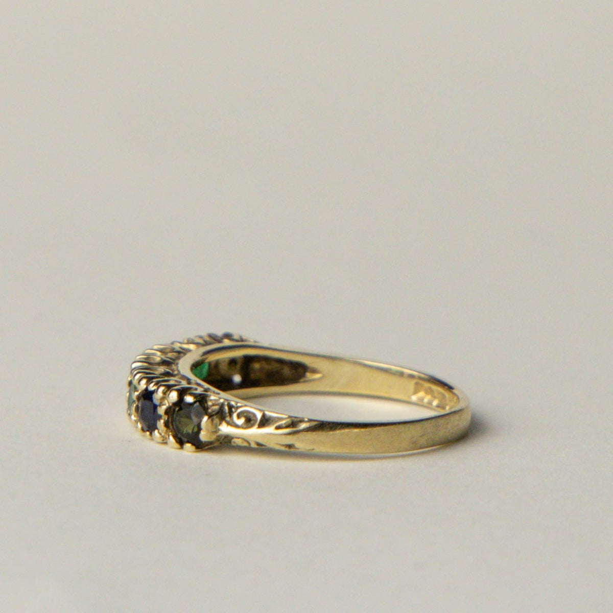 9ct 'DEAREST' ring