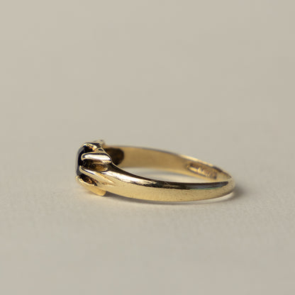 9 carat garnet solitaire ring