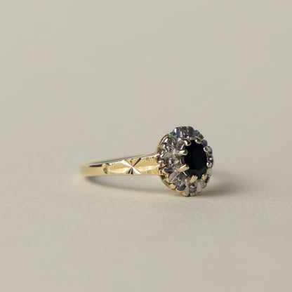9 carat sapphire diamond halo ring