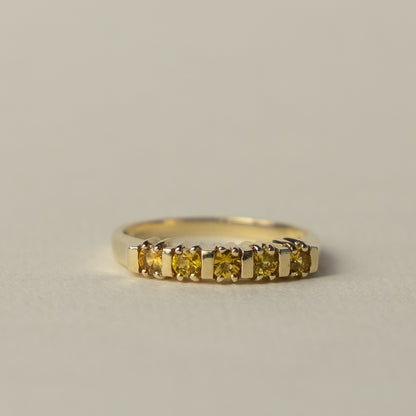 9 carat yellow topaz row ring